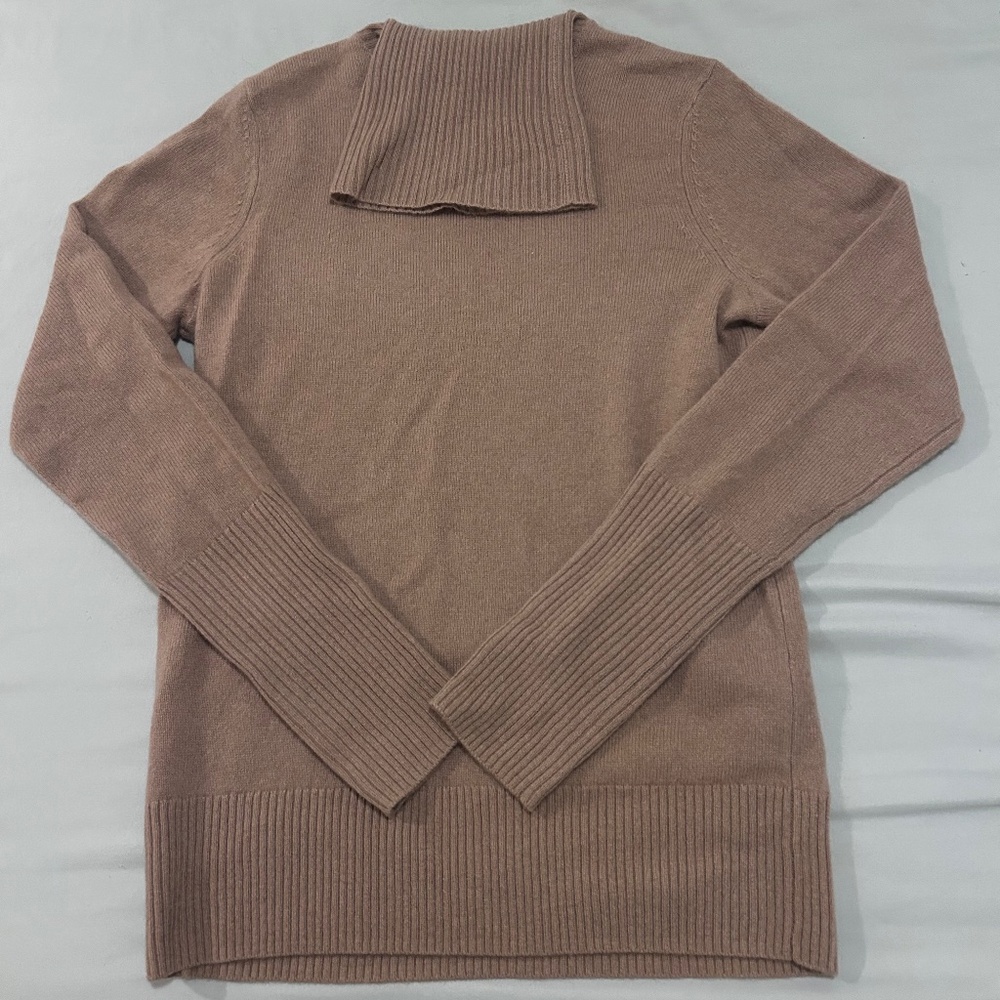 AQUA Cashmere Sweaters